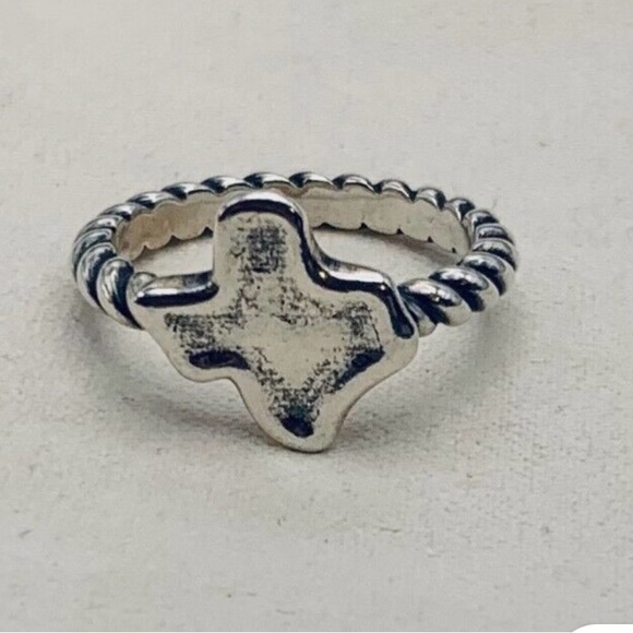 James Avery Texas Ring Retired Lone Star State Size 6